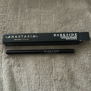 BNIB ANASTASIA BEVERLY HILLS DARKSIDE WATERPROOF GEL LINER